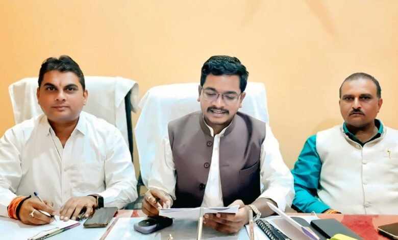 परामर्श बैठक में एक राष्ट्र-एक चुनाव को लेकर भाजपा जिलाध्यक्ष हीरा सिंह श्याम ने की चर्चा 1 Console Corptech Pradakshina Consulting Pvt Ltd 25A 16 Console Corptech Pradakshina Consulting Pvt Ltd