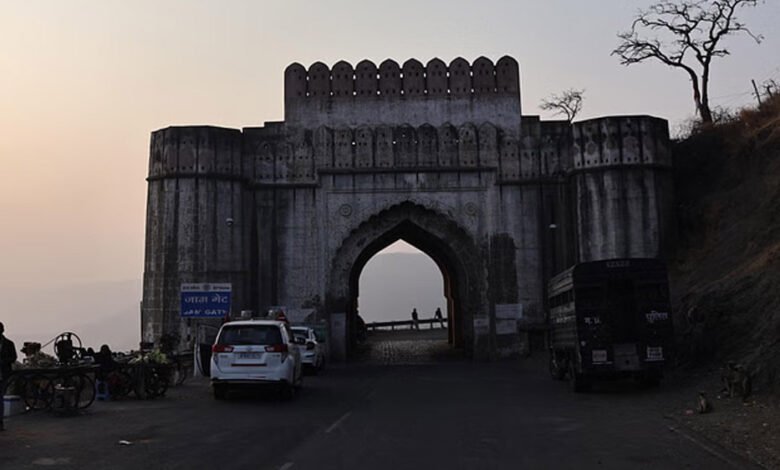 फौजी अफसर की गर्लफ्रेंड से गैंगरेप, 5 दोषियों को उम्रकैद, महू की फास्ट ट्रैक कोर्ट का फैसला; जाम गेट पर 6 महीने पहले हुई थी घटना 1 KSHITITECH 25A 48 KSHITITECH