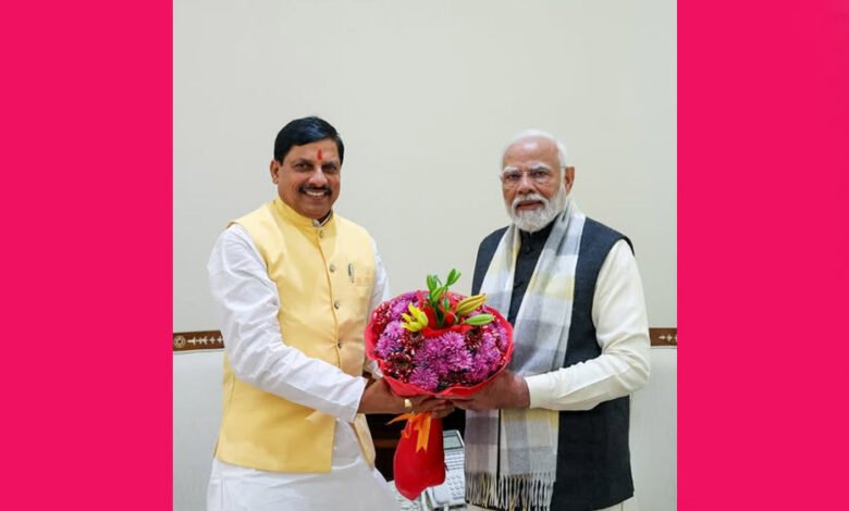 प्रधानमंत्री मोदी ने मध्य प्रदेश के मुख्यमंत्री डॉ. मोहन यादव जी को जन्मदिन की हार्दिक शुभकामनाएं 1 KSHITITECH 25A 51 KSHITITECH