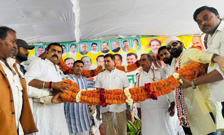 सतना पहुंचे कांग्रेस अध्यक्ष एवं प्रदेश प्रभारी का युवा कांग्रेस ने किया जोरदार स्वागत 1 KSHITITECH 27A 39 KSHITITECH
