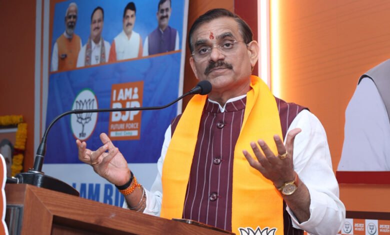 जातिवाद, परिवारवाद समाप्त होगा तभी विकसित भारत बनेगा -विष्णुदत्त शर्मा 1 KSHITITECH 29A 129 KSHITITECH