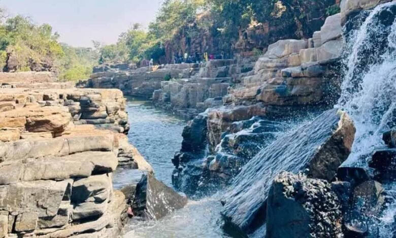 दुड़मा वाटरफॉल बना पर्यटकों के लिए आकर्षण का केंद्र 1 KSHITITECH 3 3 KSHITITECH