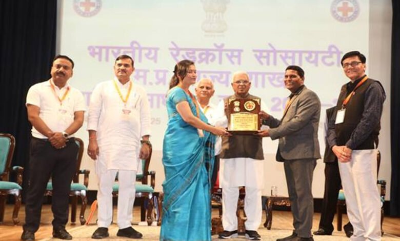 राज्यपाल की अध्यक्षता में म.प्र. शाखा की वार्षिक साधारण सभा संपन्न 1 KSHITITECH 3A154 1 KSHITITECH