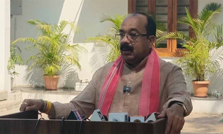 जिला पंचायत अध्यक्ष चुनाव, झूठे दावे करना कांग्रेस की आदत : डिप्टी सीएम साव 1 KSHITITECH Arun sava4 KSHITITECH