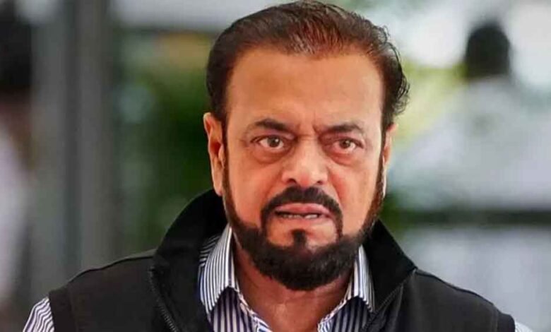 औरंगजेब की तारीफ पर बरपा हंगामें के दौरान सपा विधायक अबू आजमी पर भड़के नेता, सस्पेंड करने की डिमांड 1 KSHITITECH abu1 KSHITITECH