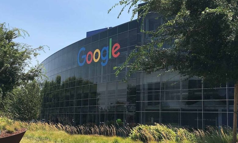 भारत में Google का घटा 216 करोड़ रुपये का जुर्माना, गूगल प्ले स्टोर पॉलिसी उल्लंघन का आरोप 1 KSHITITECH google 1 KSHITITECH