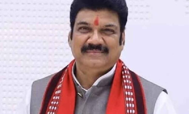 समर्थन मूल्य पर गेहूँ की बिक्री के लिए 5 लाख 17 हजार से अधिक किसानों ने कराया पंजीयन: खाद्य मंत्री राजपूत 1 KSHITITECH govind1 KSHITITECH