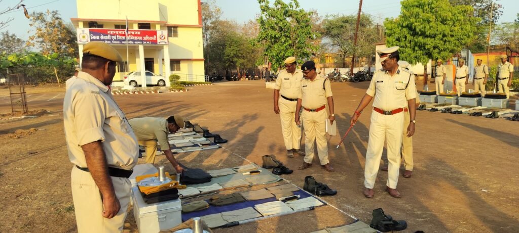 नगर सेना कार्यालय का वार्षिक निरीक्षण हुआ संपन्न एस.के. ठाकुर द्वारा किया गया वार्षिक निरीक्षण ! 18 KSHITITECH img202503111713234958278863563484329 KSHITITECH
