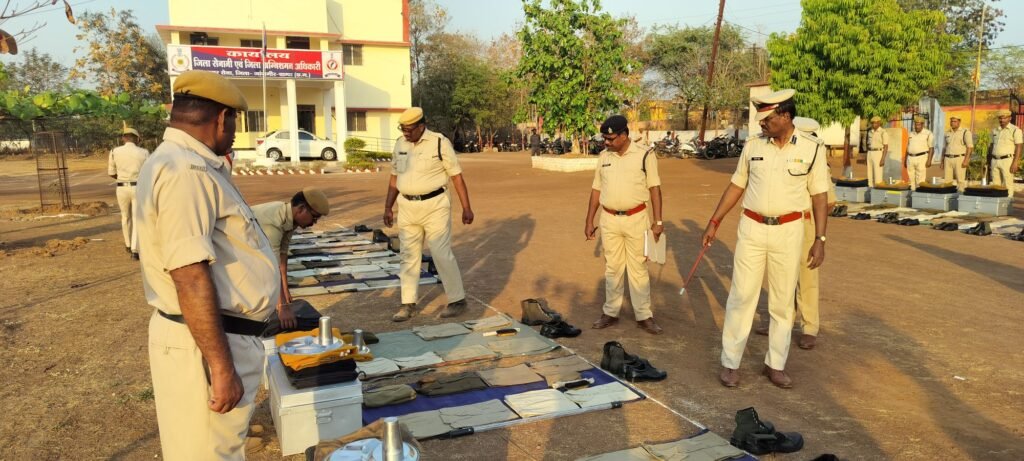 नगर सेना कार्यालय का वार्षिक निरीक्षण हुआ संपन्न एस.के. ठाकुर द्वारा किया गया वार्षिक निरीक्षण ! 22 KSHITITECH img202503111713262491152726968177604 KSHITITECH