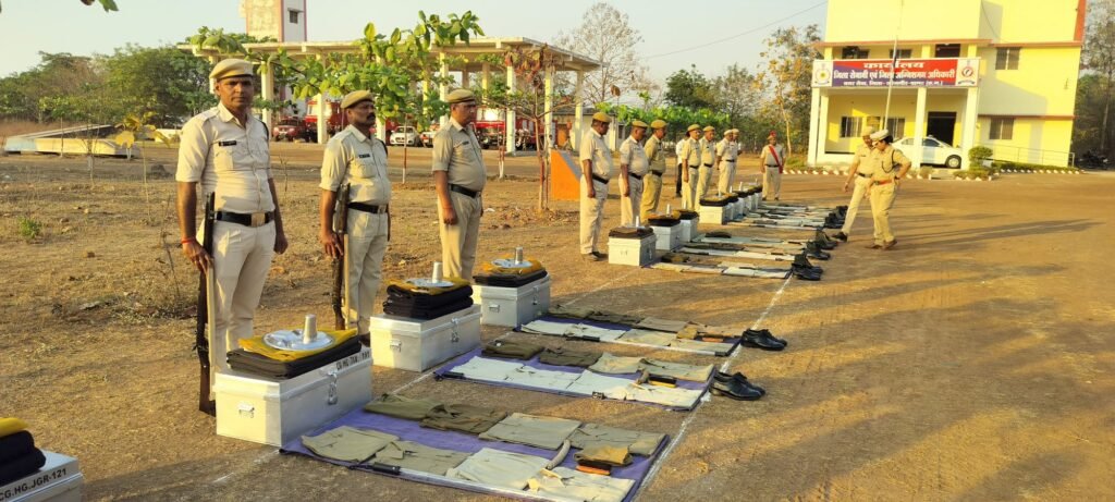 नगर सेना कार्यालय का वार्षिक निरीक्षण हुआ संपन्न एस.के. ठाकुर द्वारा किया गया वार्षिक निरीक्षण ! 24 KSHITITECH img202503111714571007569604043933958 KSHITITECH