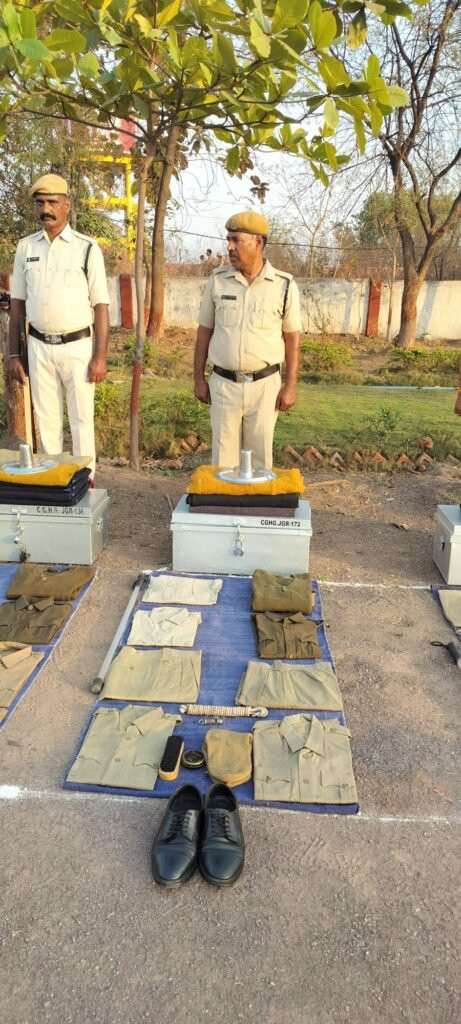 नगर सेना कार्यालय का वार्षिक निरीक्षण हुआ संपन्न एस.के. ठाकुर द्वारा किया गया वार्षिक निरीक्षण ! 8 KSHITITECH img202503111720528255655698097961336 KSHITITECH