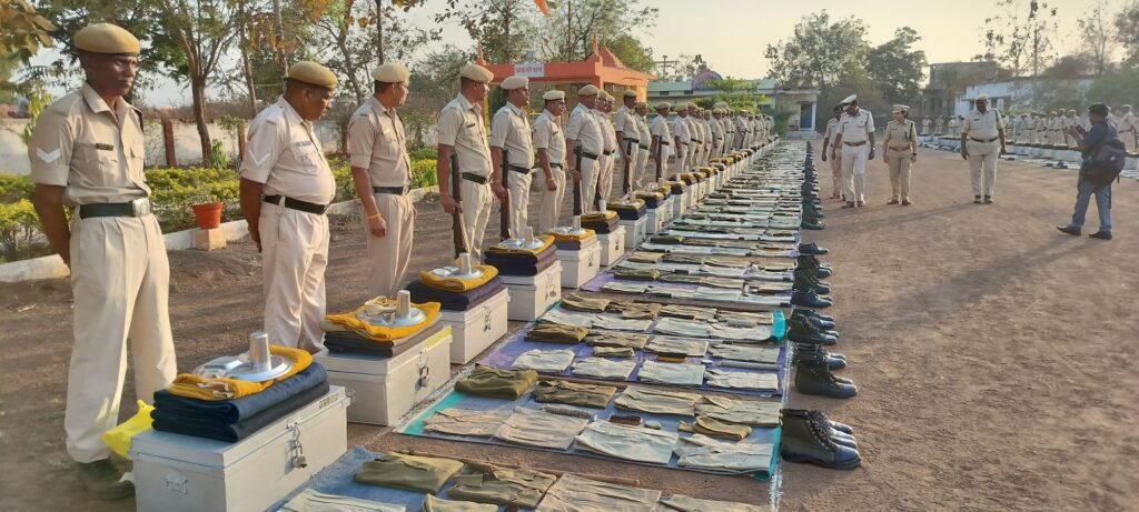 नगर सेना कार्यालय का वार्षिक निरीक्षण हुआ संपन्न एस.के. ठाकुर द्वारा किया गया वार्षिक निरीक्षण ! 7 KSHITITECH img202503111721437022326704065921552 KSHITITECH