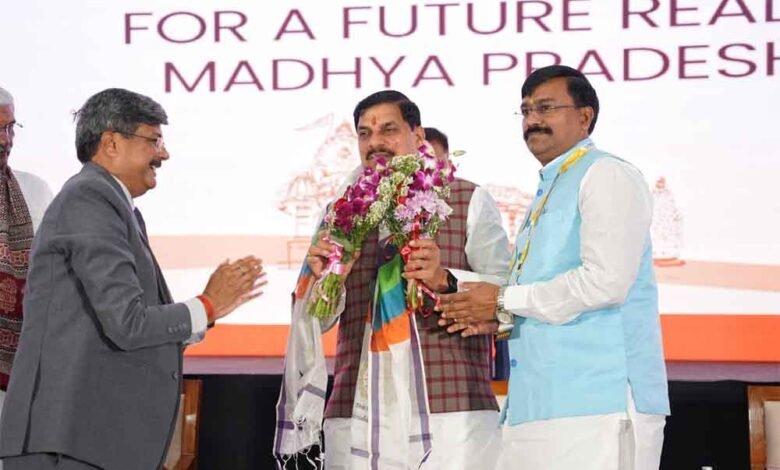 जीआईएस-भोपाल से फिल्म निर्माण एवं पर्यटन उद्योग के गोल्डन ग्लोबल गेट की हुई ओपनिंग 1 KSHITITECH inv1 KSHITITECH
