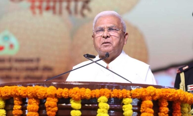 राज्यपाल मंगुभाई पटेल ने 4.21 लाख करोड़ के बजट को मंजूरी दी, बजट का सूखा समाप्त, महकमों को खर्चे के लिए एक अप्रेल से रकम मिल जाएगी 1 KSHITITECH mangu patelA 114 1 KSHITITECH