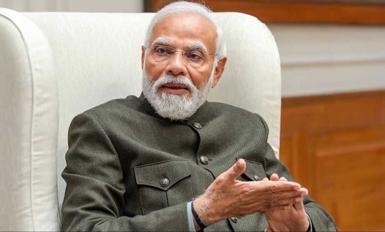 प्रधानमंत्री मोदी महिला दिवस पर महिलाओं को सौंपेंगे अपने सोशल मीडिया अकाउंट 1 KSHITITECH modi 155 1 KSHITITECH