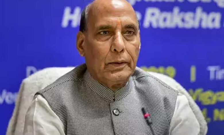 गोली चलाए बिना सबसे बड़ी बाधा 'अनुच्छेद 370' को हटाकर जम्मू-कश्मीर का देश में पूर्ण विलय किया: राजनाथ सिंह 1 KSHITITECH rajnath1 2 KSHITITECH