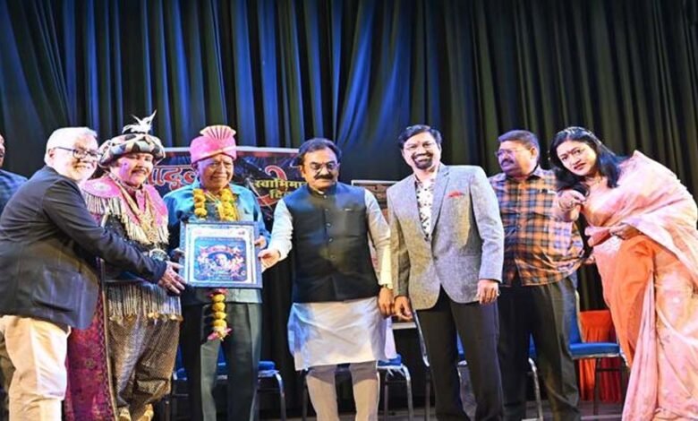 मंत्री श्री सिंह के मुख्य आतिथ्य में संपन्न हुआ जादूगरों को सम्मान समारोह 1 KSHITITECH rakesh 1 KSHITITECH