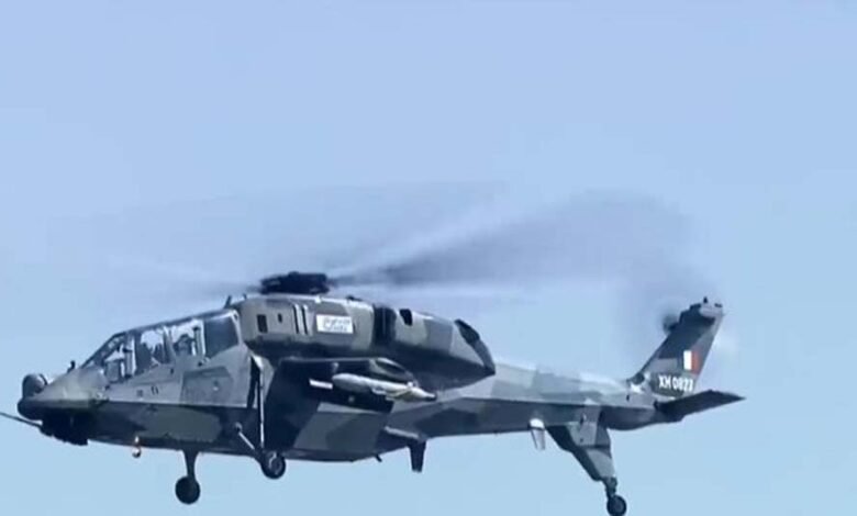 केंद्र सरकार ने एक और सबसे बड़े रक्षा सौदे को मंजूरी दी, सेना को मिलेंगे 156 प्रचंड हेलीकॉप्ट, जानें खासियत 1 Console Corptech Pradakshina Consulting Pvt Ltd sena1 2 Console Corptech Pradakshina Consulting Pvt Ltd