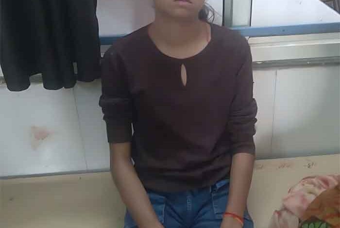परीक्षा देने जा रही 10वीं की छात्रा रोड़ एक्सीडेंट घायल, घायल अवस्था में दी परीक्षा 1 KSHITITECH student KSHITITECH