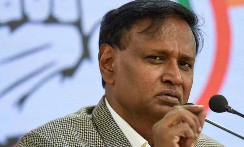 कांग्रेस नेता उदित राज ने कहा- पाकिस्तान ने जैसा बीज बोया, वैसा ही काट रहा 1 KSHITITECH udit1 KSHITITECH