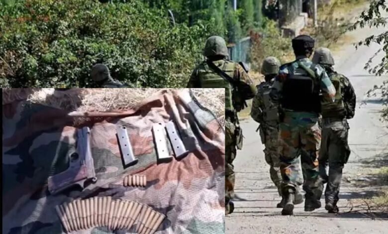 डोडा में संयुक्त तलाशी अभियान के दौरान भारी मात्रा में हथियार और गोला-बारूद बरामद 1 KSHITITECH waypans2 KSHITITECH
