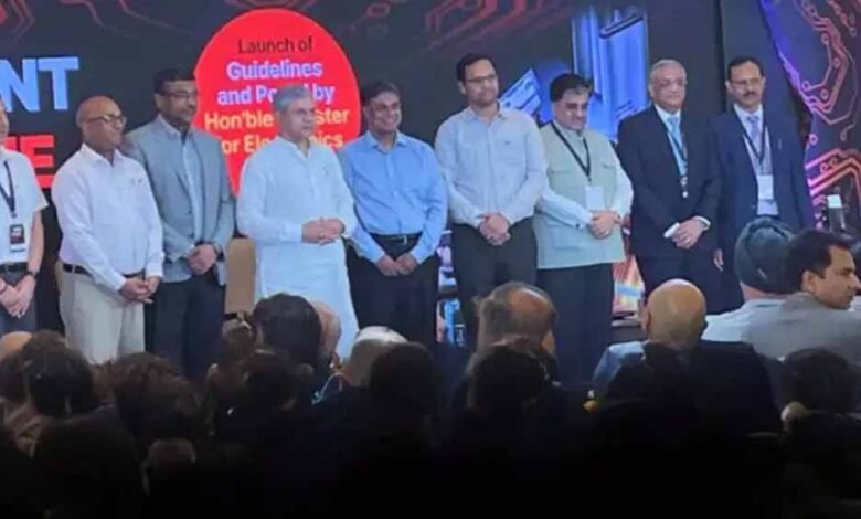 सरकार ने Sarvam नाम की कंपनी को भारत का पहला स्वदेशी AI मॉडल तैयार करने के लिए चुना 1 KSHITITECH 1 1029 KSHITITECH