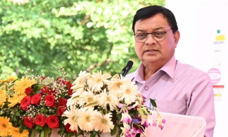 अब मजदूर का बच्चा मजदूर नहीं रहेगा इस दिशा में श्रम विभाग द्वारा किए जा रहे विशेष प्रयास:मंत्री लखनलाल देवांगन 1 KSHITITECH 11A 68 1 KSHITITECH