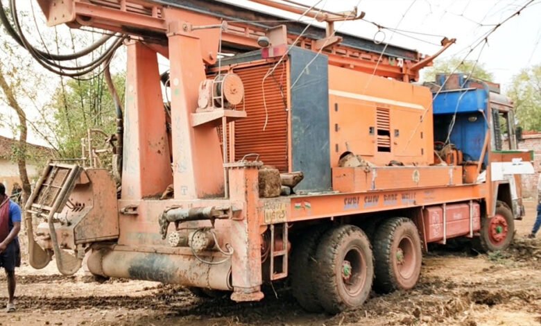 बिलासपुर : बिना अनुमति नलकूप खनन करते दो बोर गाड़ी जब्त 1 KSHITITECH 14A 131 KSHITITECH