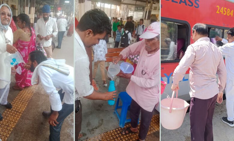 भोपाल मंडल के 9 स्टेशनों पर 10 समाजसेवी संस्थाओं द्वारा यात्रियों हेतु नि:शुल्क शीतल जल सेवा 1 KSHITITECH 15A 111 KSHITITECH