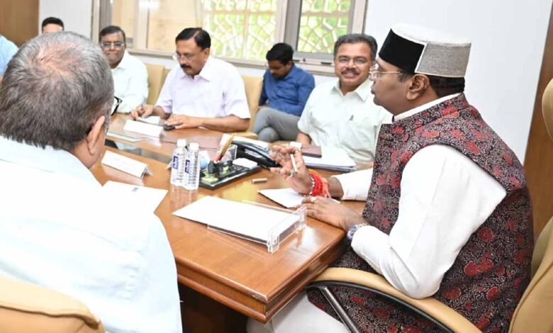 मंत्री सारंग ने कहा कि कमेटी गठित कर सहकारिता एक्ट और गाइडलाइन का अध्ययन किया जाये 1 KSHITITECH 17A 31 1 KSHITITECH