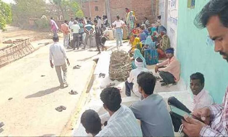 बाप की अर्थी कंधे के लिए तरस रही, बेटा जमीन न मिलने से नाराज, समाज के चार लोग भी समझाने में फेल! 1 KSHITITECH 19A 122 1 KSHITITECH