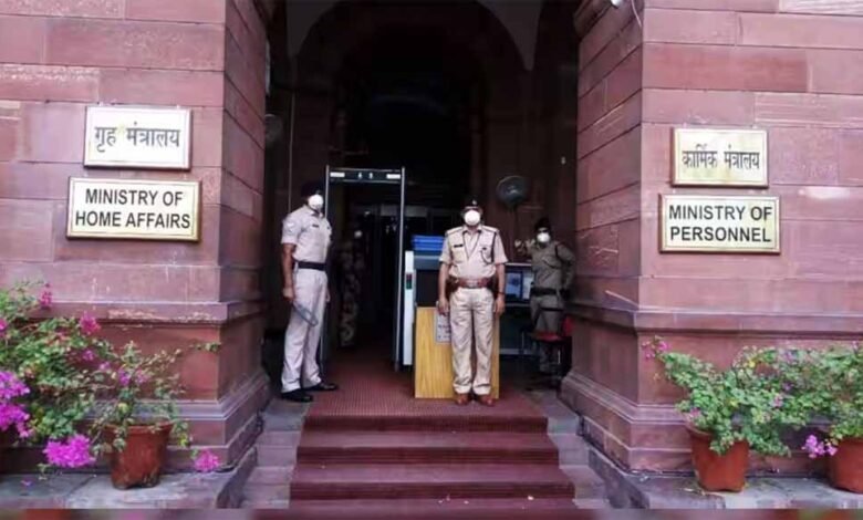 दिल्ली में पहलगाम हमले के बाद हाईलेवल बैठक, जम्मू-कश्मीर में ताबड़तोड़ छापेमारी 1 KSHITITECH 2 466 KSHITITECH