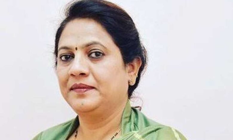 सागर सांसद लता वानखेड़े एक्शन मोड में, एक झटके में अपने प्रतिनिधियों को पद से हटाया 1 KSHITITECH 22A 56 KSHITITECH
