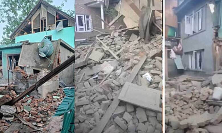 पहलगाम हमले में शामिल दो आतंकियों पर बड़ी कार्रवाई एक का घर सुरक्षाबलों ने बम से उड़ाया, आसिफ का घर बुलडोजर से गिराया 1 KSHITITECH 25A 5 KSHITITECH