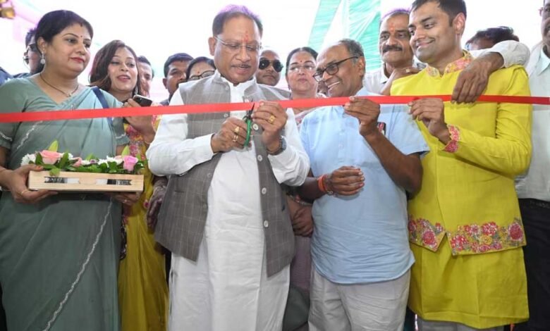 मुख्यमंत्री विष्णु देव साय ने आज राजधानी रायपुर के पंडरी में स्वरा प्रतिष्ठान का भव्य शुभारंभ किया 1 Console Corptech Pradakshina Consulting Pvt Ltd 26A 81 Console Corptech Pradakshina Consulting Pvt Ltd