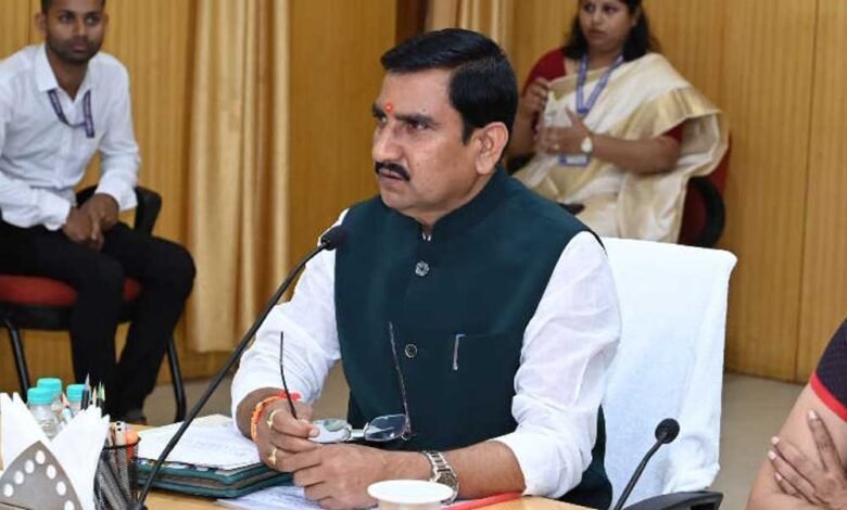 भाई भतीजा वाद करने वाले संविधान की बात क्या करेंगे - केंद्रीय राज्य मंत्री तोखन साहू 1 KSHITITECH 29A 86 KSHITITECH