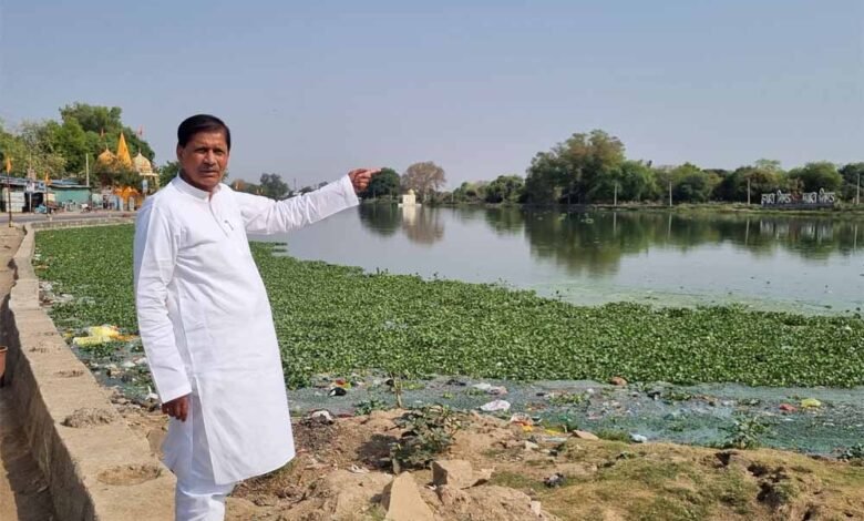 जल संसाधन मंत्री तुलसी सिलावट ने नहरों के विकास के लिए स्वीकृत की 18.70 करोड़ की राशि : नरेन्द्र सिंह कुशवाह 1 Console Corptech Pradakshina Consulting Pvt Ltd 3 36 Console Corptech Pradakshina Consulting Pvt Ltd