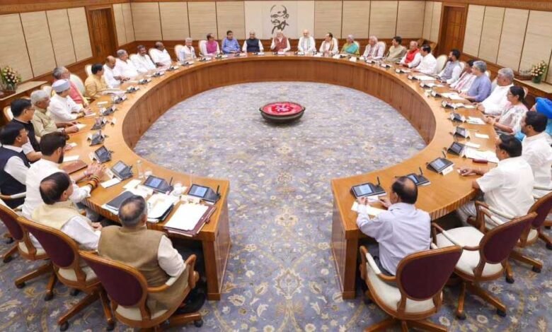 मोदी कैबिनेट बैठक में अहम फैसला, जाति जनगणना कराएगी मोदी सरकार 1 KSHITITECH 30A 118 KSHITITECH