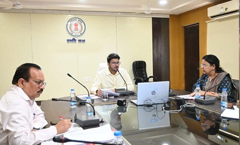 गरियाबंद : राजस्व पखवाड़ा के दूसरे दिन 365 आवेदनों का किया गया निराकरण 1 KSHITITECH 9A 104 KSHITITECH