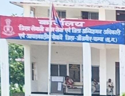 जांजगीर-चांपा में नगर सेना जवानों को वेतन का इंतजार, एलाटमेंट के बाद भी भुगतान नहीं अधिकारियों के लापरवाही के कारण सैनिकों को आर्थिक तंगी का सामना करना पड़ रहा है 1 KSHITITECH IMG 20250327 WA0037 KSHITITECH