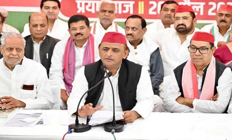 सच्चाई छिपाने और झूठ फैलाने में माहिर है भाजपा, प्रोपेगेंडा पर चल रही है पूरी सरकार: अखिलेश यादव 1 KSHITITECH akhi 2 KSHITITECH