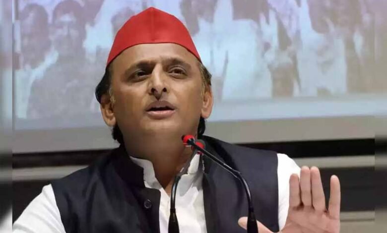 शिक्षा निदेशालय आगजनी: अखिलेश बोल- आग तकनीकी कारणों से लगी, या जानबूझकर लगाई गई? 1 KSHITITECH akhilesh 001 1 KSHITITECH