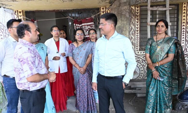 सीपत, मस्तूरी, मल्हार की अस्पतालों का हो रहा कायाकल्प, कलेक्टर ने लिया जायज़ा, कार्य पूर्ण करने दिए निर्देश 1 KSHITITECH calecter KSHITITECH