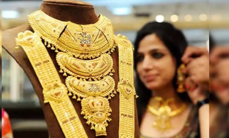 जयपुर में सोने की कीमतों में एक बार फिर से लगातार बढ़ोतरी, 95 हजार प्रति 10 ग्राम के पार, चाँदी में आई गिरावट 1 KSHITITECH gold1 2 KSHITITECH