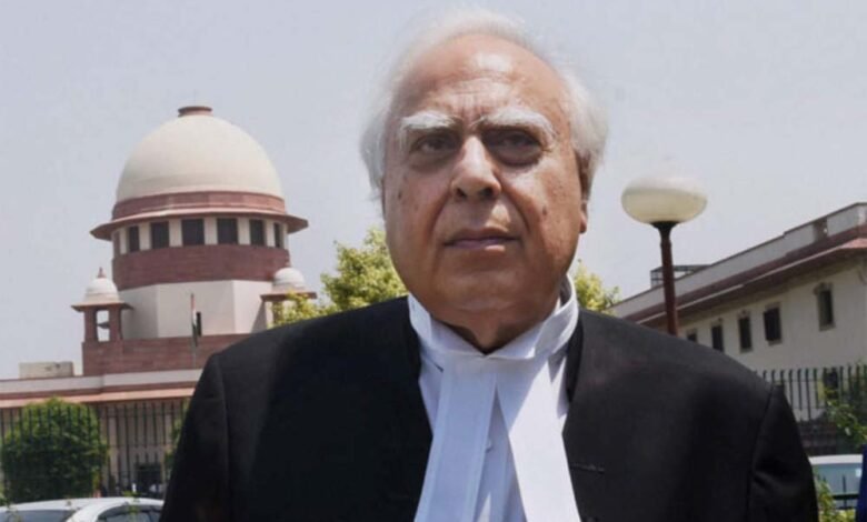 वक्फ ऐक्ट पर SC में बरसे सिब्बल, कलेक्टर की पावर, हिंदुओं की एंट्री, बेंच बोली- आपको क्या 1 KSHITITECH kapil1 1 KSHITITECH