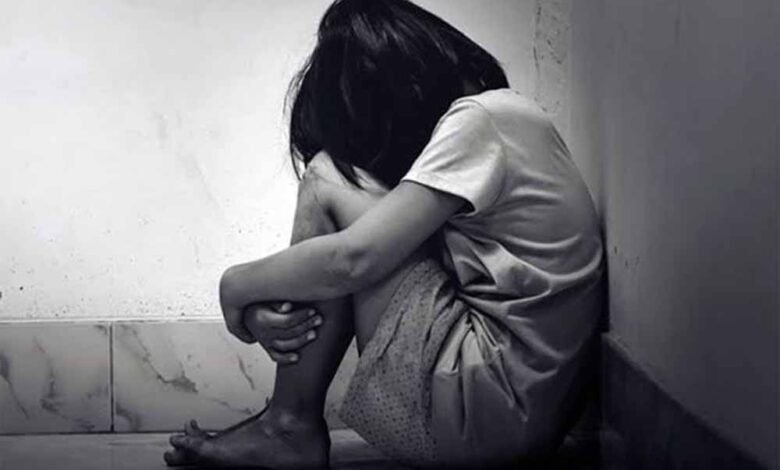शिवपुरी में नाबालिग लड़की से दो आरोपियों ने किया सामूहिक दुष्कर्म, दोनों आरोपियों के खिलाफ मामला दर्ज 1 KSHITITECH rap1 1 KSHITITECH