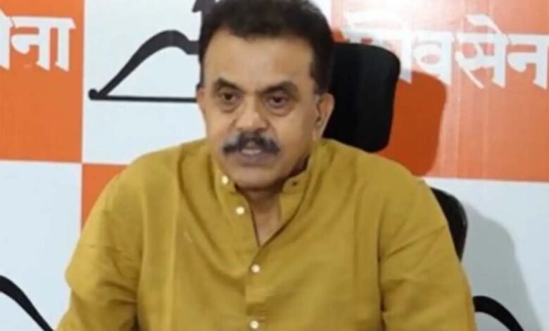 सुप्रीम कोर्ट ने मंदिर ट्रस्टों के समानांतर वक्फ बोर्ड को देखने की कोशिश की, जो गलत है: शिवसेना नेता संजय निरुपम 1 KSHITITECH sanjay1 1 KSHITITECH