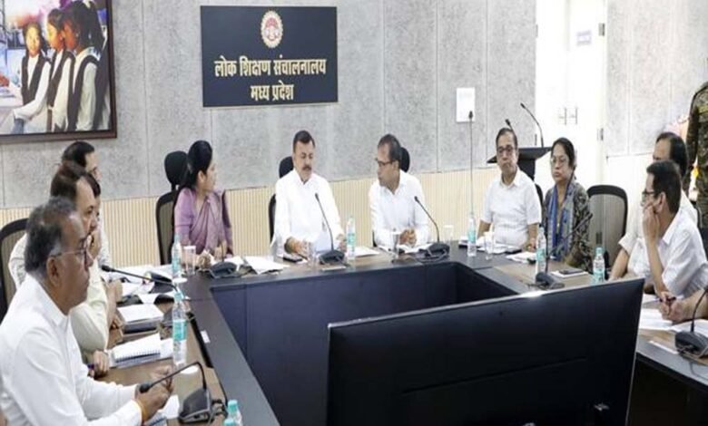 स्कूल शिक्षा की गुणवत्ता के लिये विद्यार्थियों से जुड़े सभी कार्य निर्धारित कैलेण्डर के अनुसार पूरे हों : स्कूल शिक्षा मंत्री सिंह 1 Console Corptech Pradakshina Consulting Pvt Ltd ud Console Corptech Pradakshina Consulting Pvt Ltd