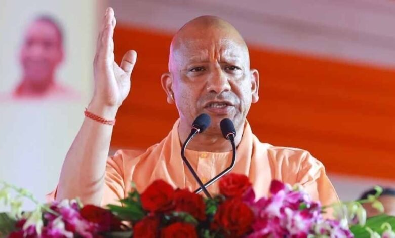 योगी आदित्यनाथ ने कहा- जो जिस भाषा में समझेगा, उसी भाषा में देंगे जवाब 1 KSHITITECH yo1 1 KSHITITECH
