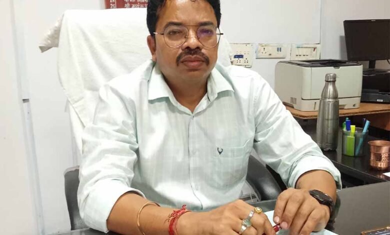 अनूपपुर में एसडीएम कमलेश पुरी ने पदभार संभाला 1 KSHITITECH 1 369 KSHITITECH